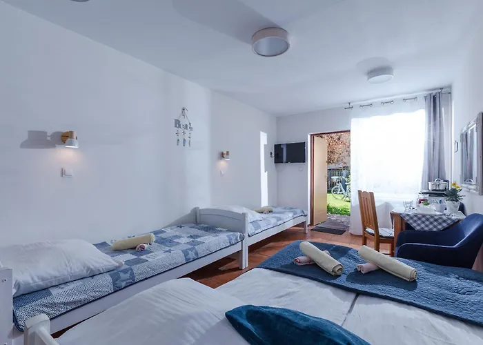 招待所 W Lesie 3*