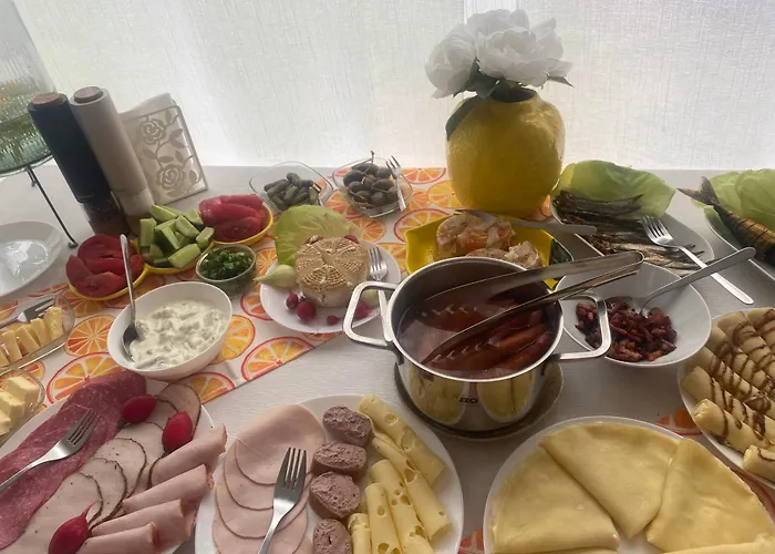 招待所 W Lesie 3*